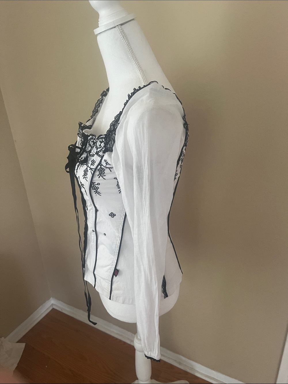 Tripp NYC Hot Topic Corset blouse - Picture 3 of 7